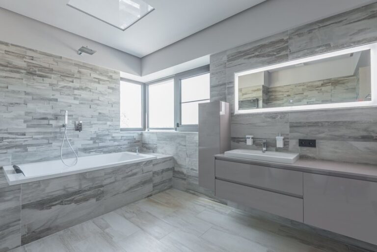 bathroom tile saw use