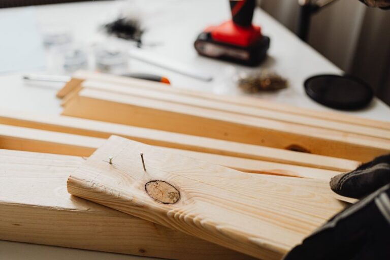 cordless versus pneumatic nailers