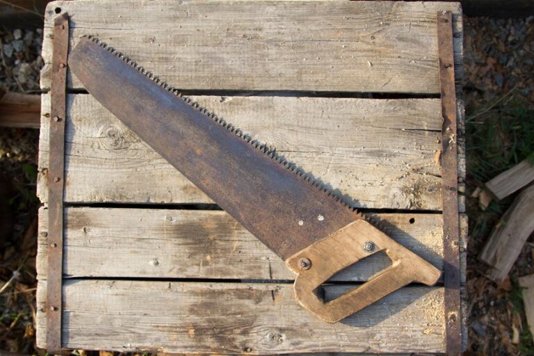 portable precision cutting tools
