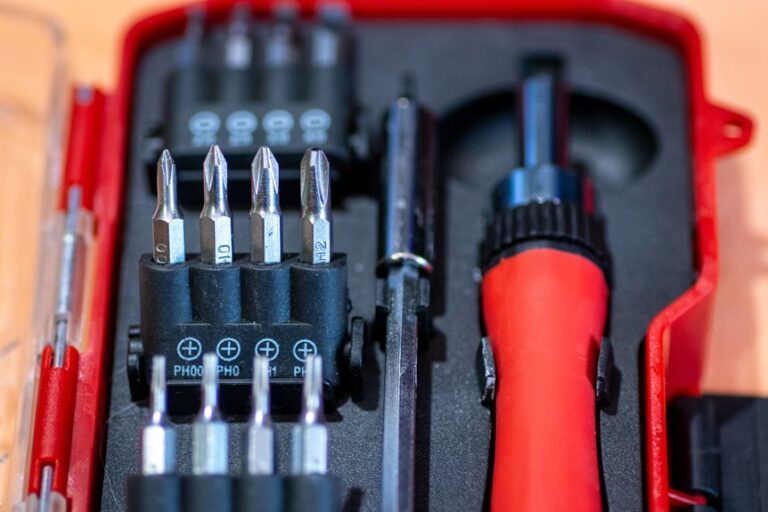 selecting correct impact driver bits